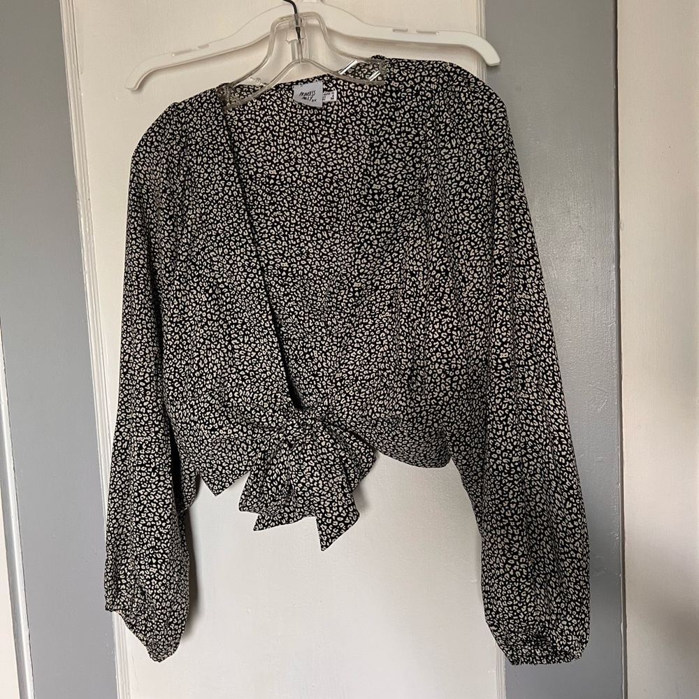 Zara Black and White Patterned Blouse